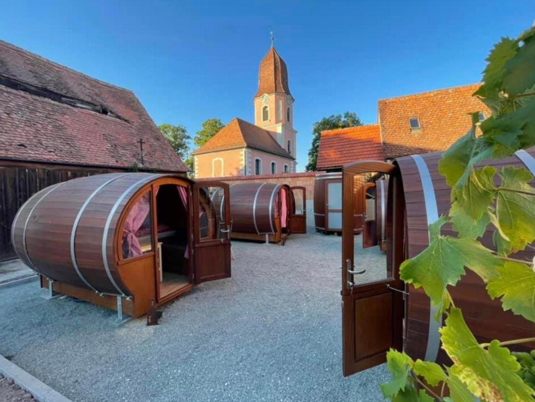 Апартаменты Schlafen Im Weinfass Ipsheim Экстерьер фото